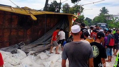 Potret Ngeri Kecelakaan di Cianjur yang Tewaskan 5 Orang