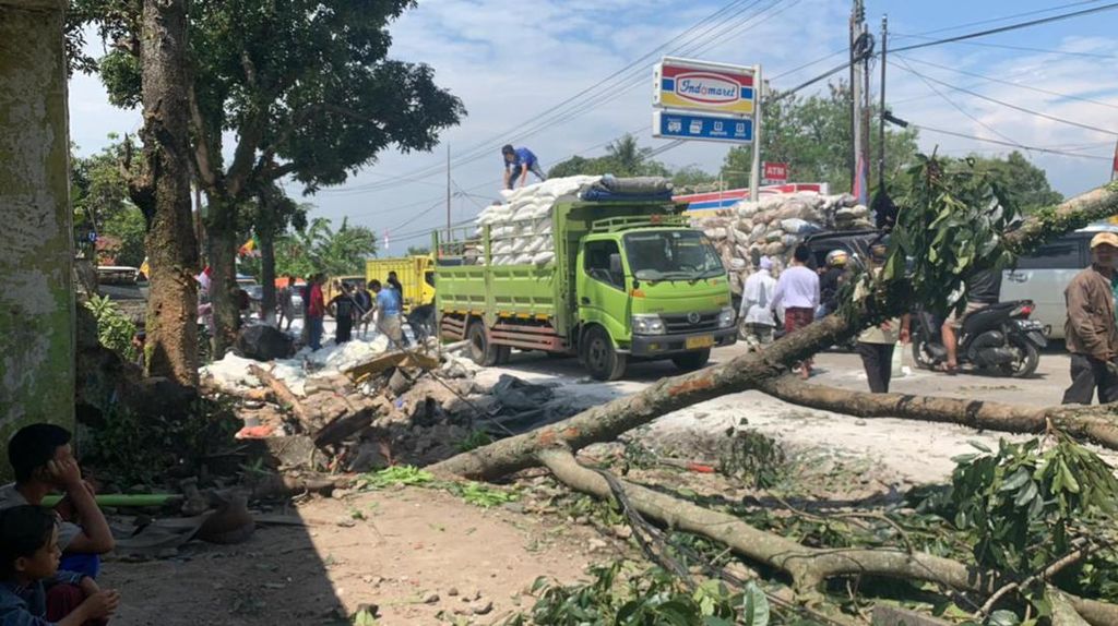 Kecelakaan di Jalur Tengkorak Cianjur, Lima Orang Tewas