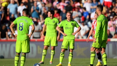 Beda Dua Nasib Manchester