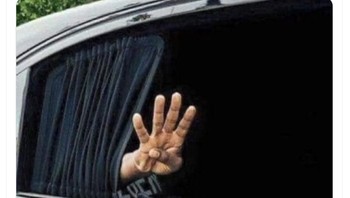 Berapa gol yang kau biarkan bersarang ke gawang MU, De Gea? Foto: Twitter