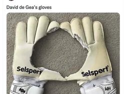 David De Gea dan Ronaldo Disorot Netizen Usai MU Keok