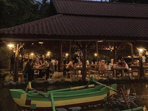 6 Rumah Makan Hits di Trawas Tawarkan Pemandangan Alam Nan Indah