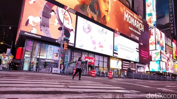 Ada juga mode Nightography pada Z Flip 4 untuk foto di malam hari. Foto: Agus Tri Haryanto/detikINET