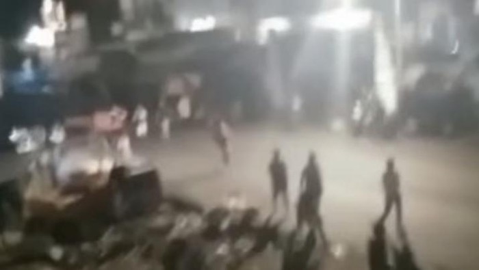 Tawuran 2 kelompok di Manado, Sulut.