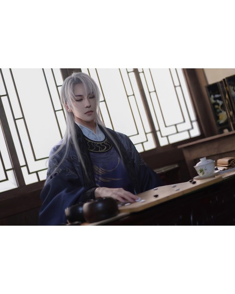 Cosplayer Wanita Hakken Ryou, Menjelma Jadi Karakter Game yang Tampan Cosplayer Wanita Hakken Ryou, Menjelma Jadi Karakter Game yang Tampan