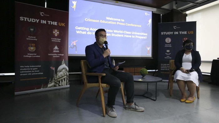Crimson Education Berikan Strategi Masuki Universitas Terbaik Dunia Universitas terbaik di dunia jadi buruan para pelajar Indonesia. Crimson Education pun menawarkan bimbingan untuk menembus perguruan tinggi di luar negeri.
