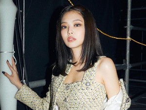 Viral Foto Jennie BLACKPINK & V BTS di Ruang Makeup, Tuai Perdebatan Fans