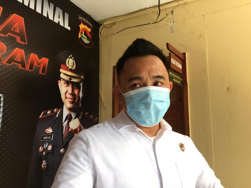 Kasat Reskrim Polresta Mataram Kompol Kadek Adi Budi Astawa beberkan hasil aoutopsi mendiang Rani, Senin (15/8/2022).