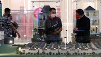 Inisiatif dan inovasi diwujudkan perseroan misalnya pada pertengahan 2020, ketika pandemi di Indonesia memuncak, perseroan justru menghadirkan mahakarya yaitu Kota Podomoro Tenjo.