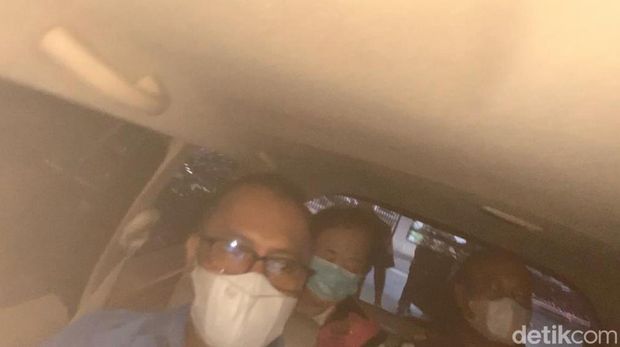 Kejagung memeriksa dan menahan tersangka kasus dugaan korupsi PT Duta Palma, Surya Darmadi. Dia diperiksa selama hampir empat jam. (Rizky AM/detikcom)