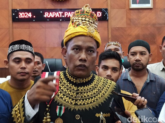 Ketua DPRA, Saiful Bahri.