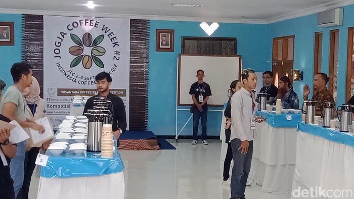 Kompetisi Kopi Terbaik Nusantara di Prambanan, Klaten, dalam rangka Jogja Coffee Week, Senin (15/8/2022).