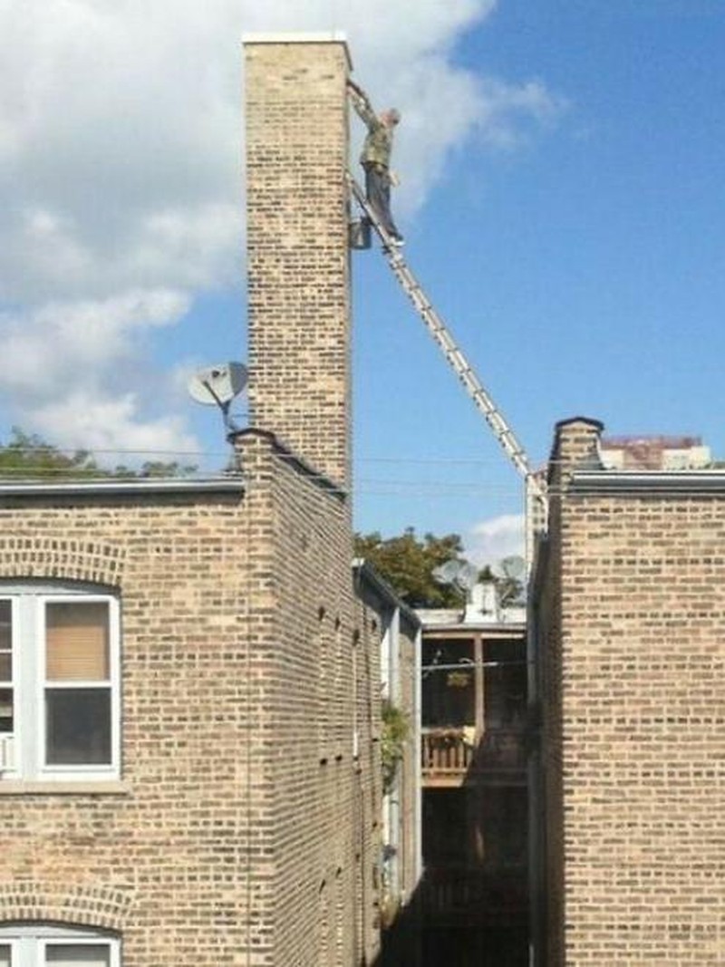 Kumpulan Aksi Tukang yang Bikin Geleng-geleng Kepala, Jangan Ditiru Ya