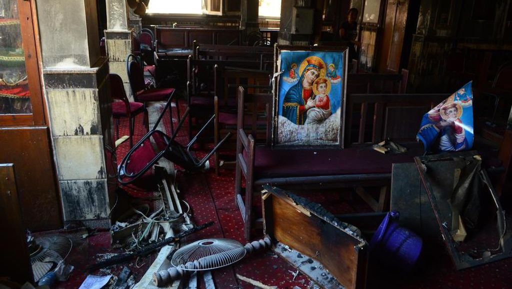 18 Anak Tewas dalam Kebakaran Gereja Mesir, Termuda Berusia 3 Tahun