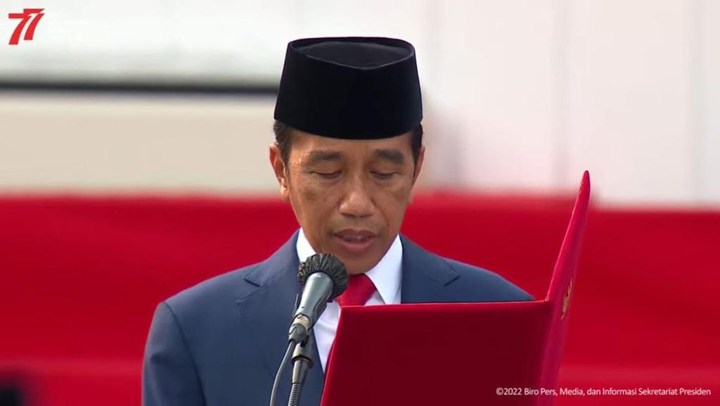 Momen Pengukuhan 68 Anggota Paskibraka oleh Presiden Jokowi