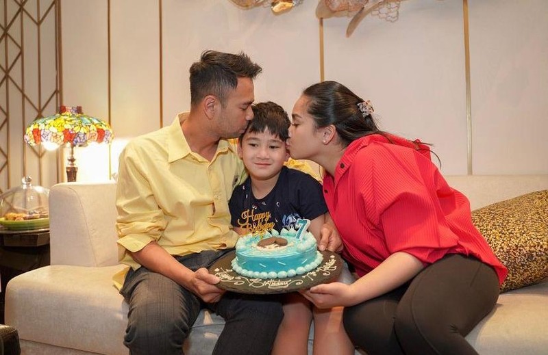 Rafathar Ulang Tahun ke-7, Raffi Ahmad dan Nagita Siapkan Kue Spesial