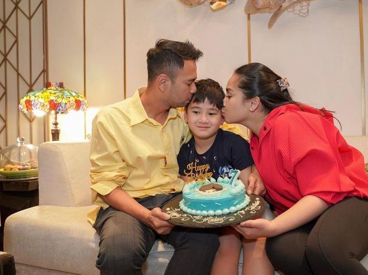 Rafathar Ulang Tahun ke-7, Raffi Ahmad dan Nagita Siapkan Kue Spesial