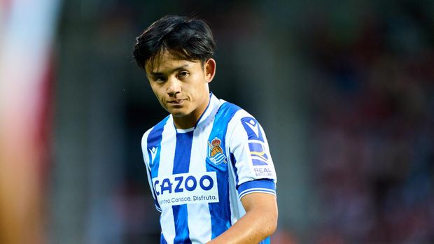 BILBAO, SPAIN - AUGUST 05: Takefusa Kubo of Real Sociedad reacts during the Athletic Club v Real Sociedad - Pre-Season Friendly at Lasesarre Stadium on August 05, 2022 in Bilbao, Spain. (Photo by Juan Manuel Serrano Arce/Getty Images)