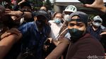 Ekspresi Surya Darmadi Tersangka Korupsi Rp 78 T Saat Tiba di Kejagung