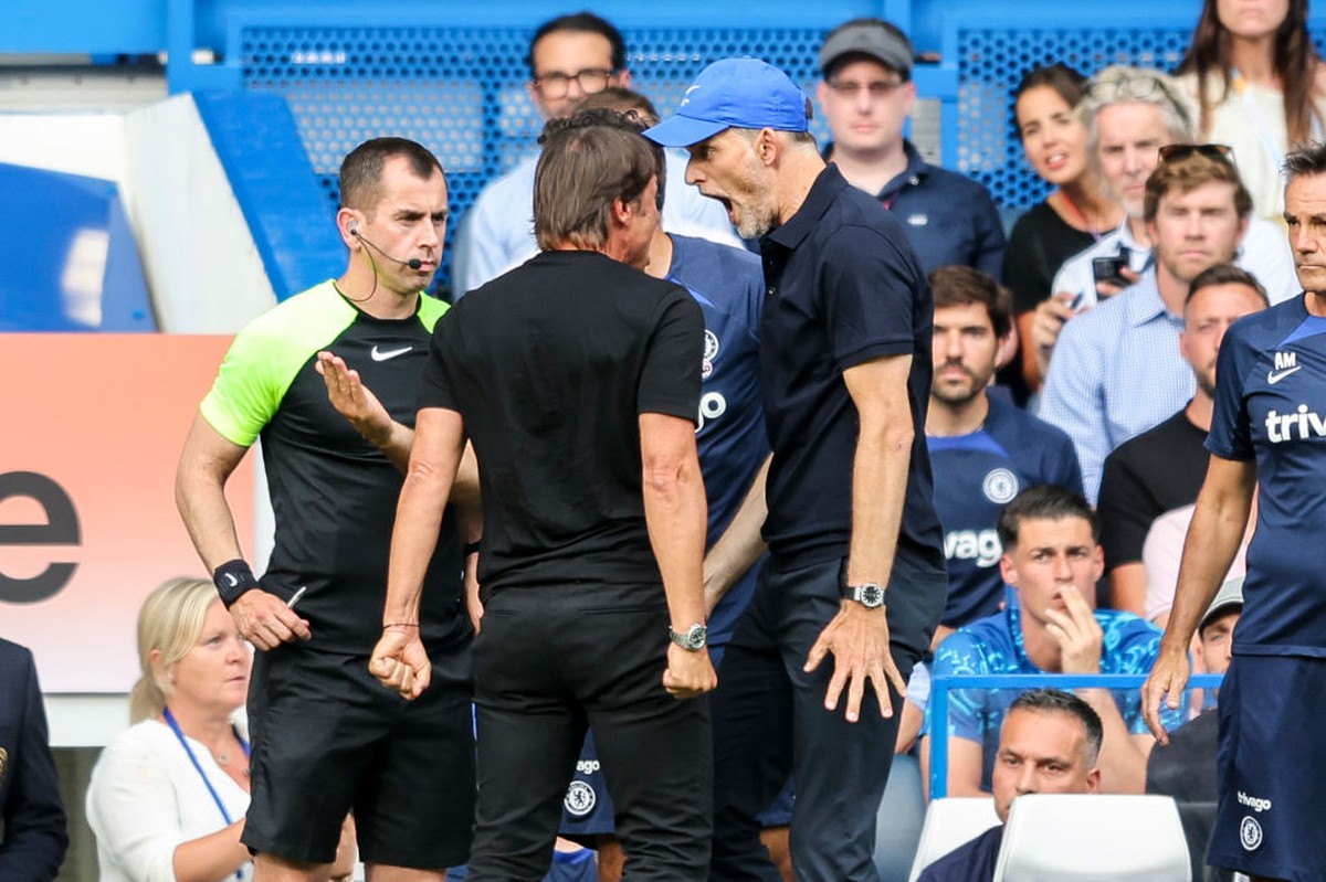 Habis Ribut sama Conte, Tuchel Pamer Otot (Foto: Getty Images/Robin Jones)