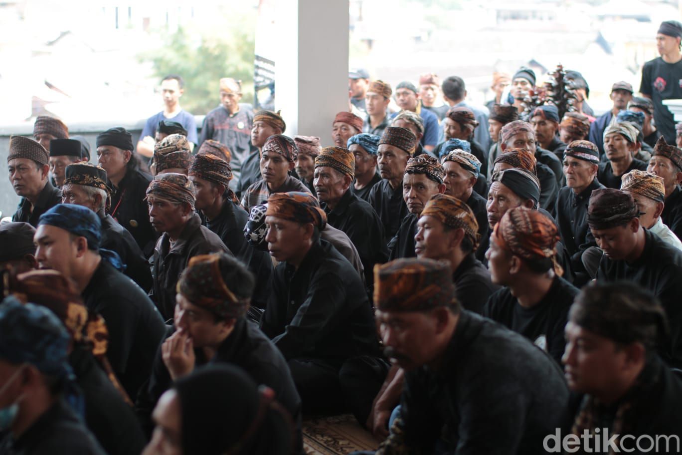 Upacara Adat Seren Taun di Kabupaten Cisitu, Lebak, Banten