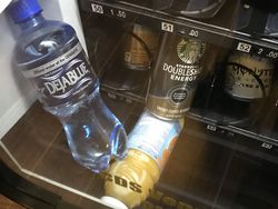 10 Kejadian Apes yang Tak Terduga, Kasihan Tapi Bikin Ngakak