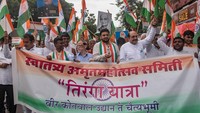 Anggota dari berbagai komunitas berpartisipasi dalam Tiranga Yatra dari Veer Kotwal Udyan hingga Chaityabhoomi yang diselenggarakan oleh Swatantra Amrit Mahotsav Samiti. Tiranga Yatra adalah rapat umum dengan bendera nasional yang diselenggarakan oleh sayap pemuda BJP sebagai bagian dari Bharat Jodo Abhiyaan (Kampanye Bersatu India). (Satish Bate/Getty Images)