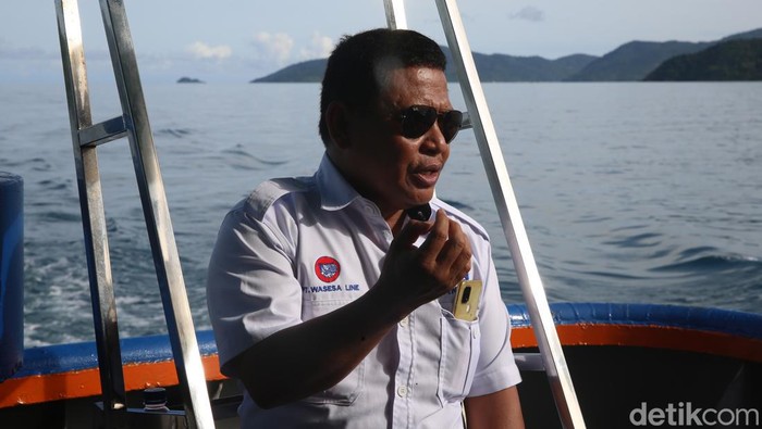 Kapten Teras BRI Kapal, Ronny Robert Jacob (Ronny), mengendarai Kapal Bahtera Seva III, di laut China Selatan, Kabupaten Kepulauan Anambas, Kepulauan Riau, Kamis (4/8/2022).