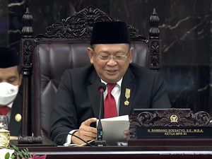 Pidato Hari Konstitusi, Bamsoet Ingatkan Jangan Jadi Bangsa Kuli