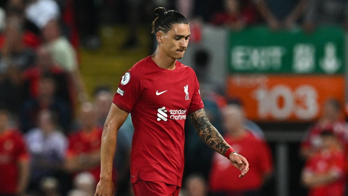 Darwin Nunez belum tampil memuaskan di Liverpool. (Foto: AFP via Getty Images/PAUL ELLIS)
