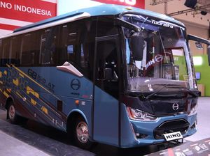 Bus Baru dari Hino Ini Bikin Kaki Sopir Anti Pegal!