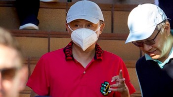 Seiring berjalannya waktu, pemerintah China mulai melunak pada Jack Ma yang memang mau bekerja sama. Awalnya tidak bisa keluar negeri, pada akhir 2021, Jack Ma tampak menjelajah Eropa. Foto: Getty Images