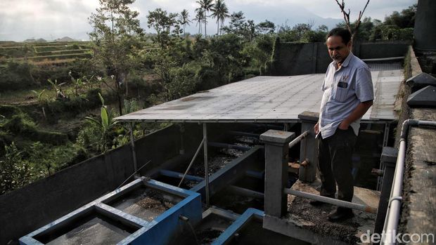 Kerajinan kulit di Garut