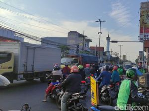 Biang Macet Perempatan Gedangan Sidoarjo yang Tak Kunjung Teratasi
