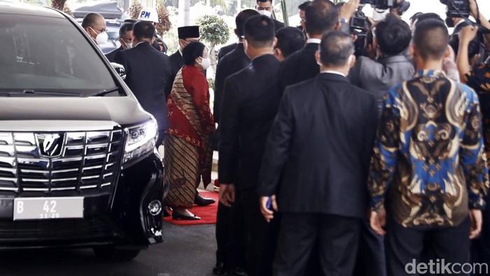 Presiden ke-5 RI Megawati Soekarnoputri menghadiri sidang tahunan MPR/DPR, Selasa (16/8/2022).