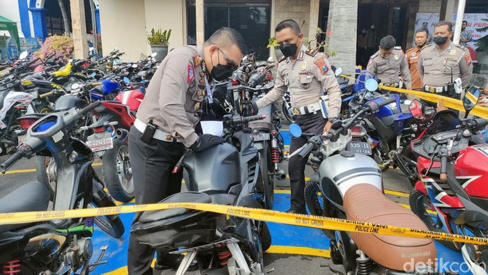 Motor yang diamankan di Polres Kediri Kota