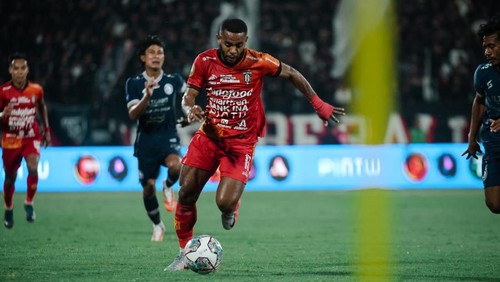 Pemain sayap cepat milik Bali United, Yabes Roni