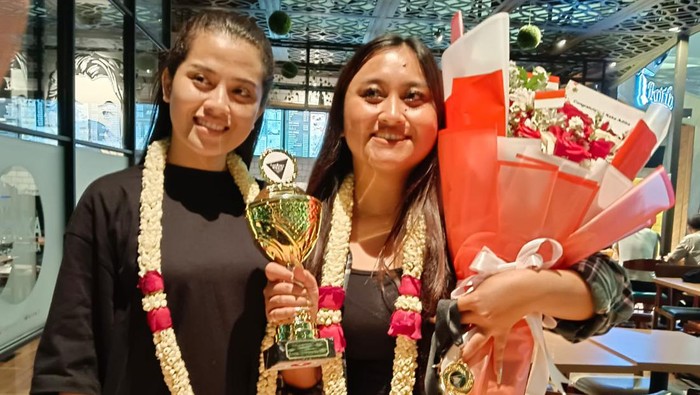 Sabrina Leonita dan Monica Nike Adiba