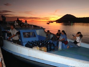 Cukup Rp 25 Ribu, Kamu Sudah Bisa Liburan ke Bunaken Naik Taksi Laut