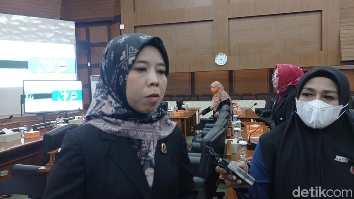Wakil Ketua DPRD Jabar Ineu Purwadewi Sundari.