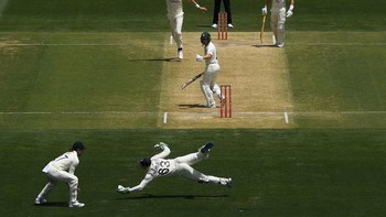 Peraih Silver di kategori Cricket diraih Philip Brown Foto: World Sports Photography Awards  