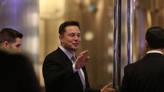 Ribut dengan CEO Sebuah Maskapai, Elon Musk Mau Beli Perusahaannya