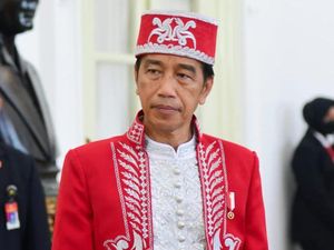 Alasan Jokowi Pakai Baju Adat Saat Pimpin Upacara Peringatan HUT Ke-77 RI