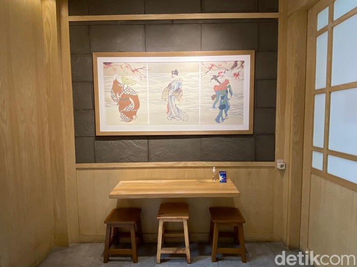 Juicy Gurih! Racikan Wagyu Sukiyaki Autentik khas Jepang di Resto Mungil