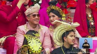 FGosip itu mulai jelas saat perayaan HUT ke-77 RI. Saat itu, Kaesang dan Erina Gudono tampak serasi mengenakan pakaian adat khas Minang. Foto: dok. Channel YouTube Sekretariat Presiden
