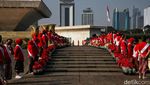 Meriahnya Kirab Budaya Bendera Pusaka HUT RI di Monas