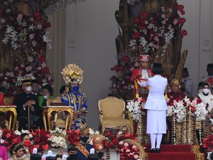 Melihat Lagi Momen-momen Upacara HUT ke-77 RI di Istana