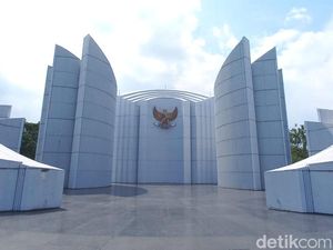 Tapak Tilas Perjuangan Pahlawan di Monumen Perjuangan Rakyat Jabar