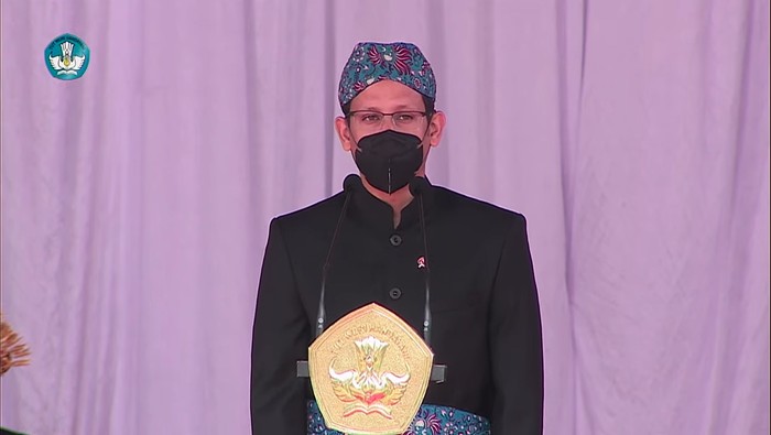 Nadiem Makarim saat Upacara HUT ke-77 RI
