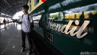 Nama Djoko Kendil diambil dari hikayat seorang putri Kerajaan Brawijaya yang jatuh cinta pada Djoko Kendil, seorang pemuda dari kalangan masyarakat biasa.